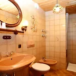 Gaestehaus Kirner - 招待所 3*