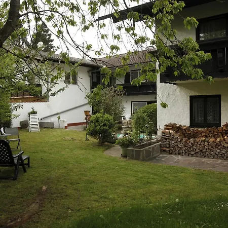 Πανσιόν Gaestehaus Kirner -