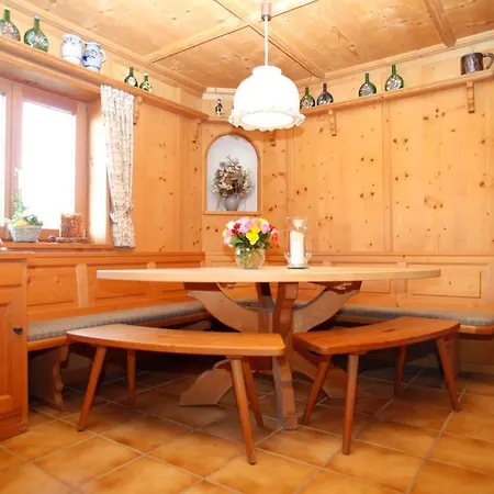 Konukevi Gaestehaus Kirner - 3*