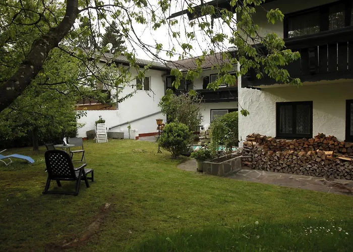 Gaestehaus Kirner - Πανσιόν 3*
